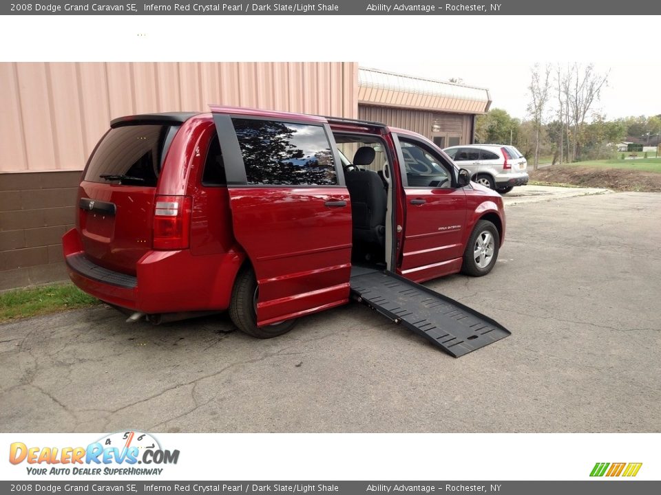 2008 Dodge Grand Caravan SE Inferno Red Crystal Pearl / Dark Slate/Light Shale Photo #1