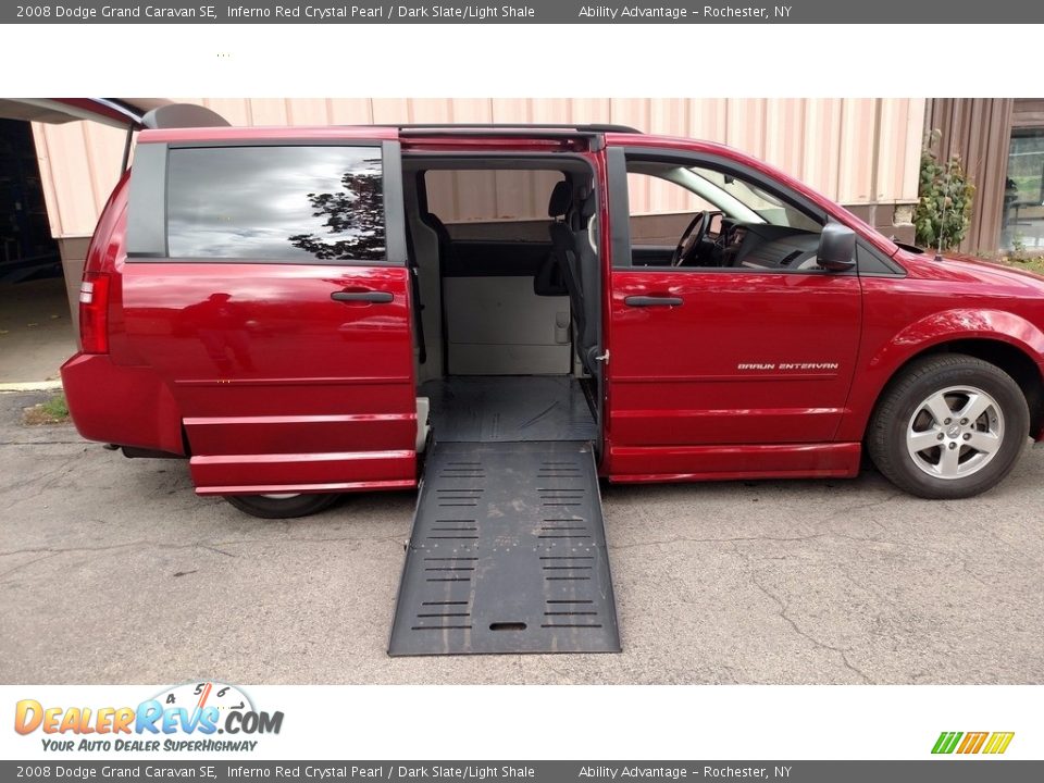 2008 Dodge Grand Caravan SE Inferno Red Crystal Pearl / Dark Slate/Light Shale Photo #13
