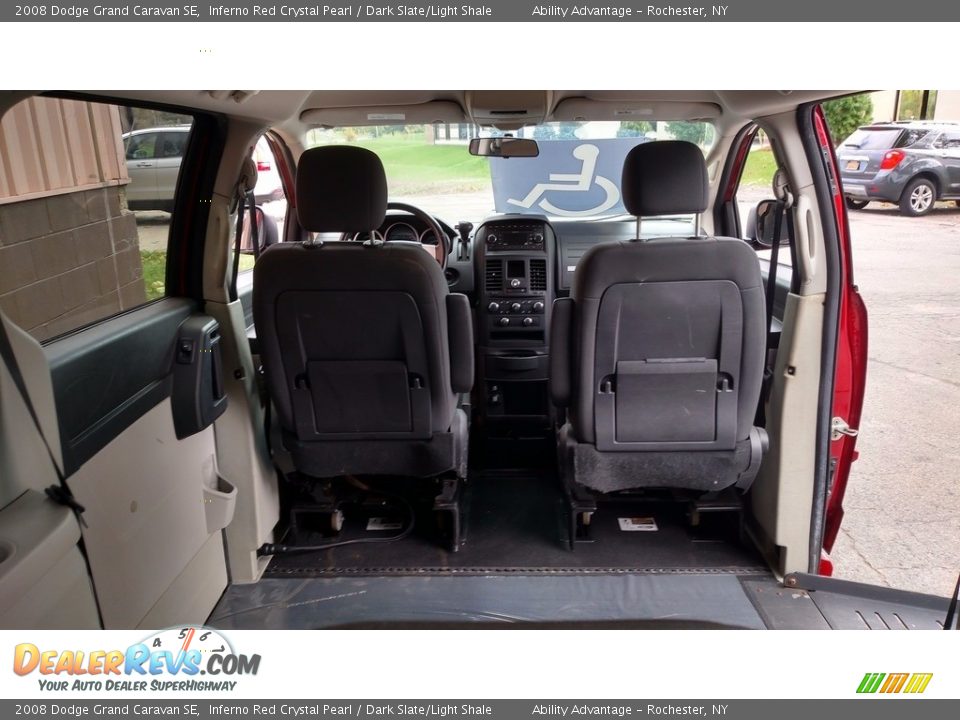 2008 Dodge Grand Caravan SE Inferno Red Crystal Pearl / Dark Slate/Light Shale Photo #18