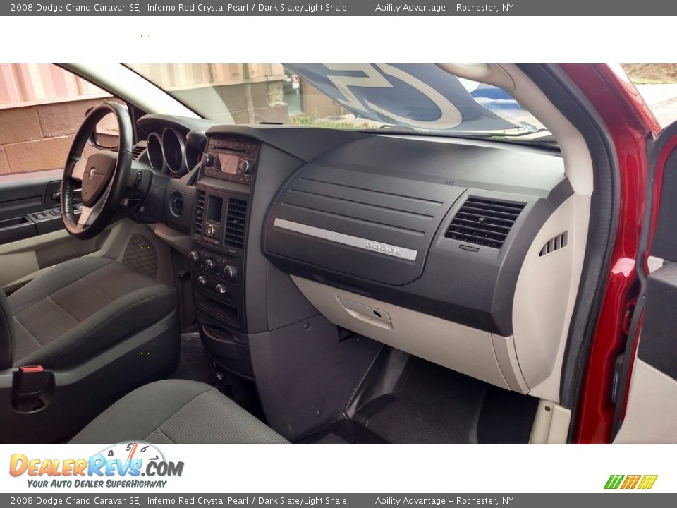 2008 Dodge Grand Caravan SE Inferno Red Crystal Pearl / Dark Slate/Light Shale Photo #22