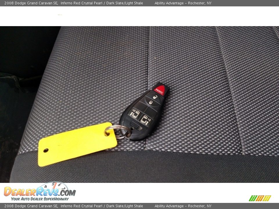 2008 Dodge Grand Caravan SE Inferno Red Crystal Pearl / Dark Slate/Light Shale Photo #28