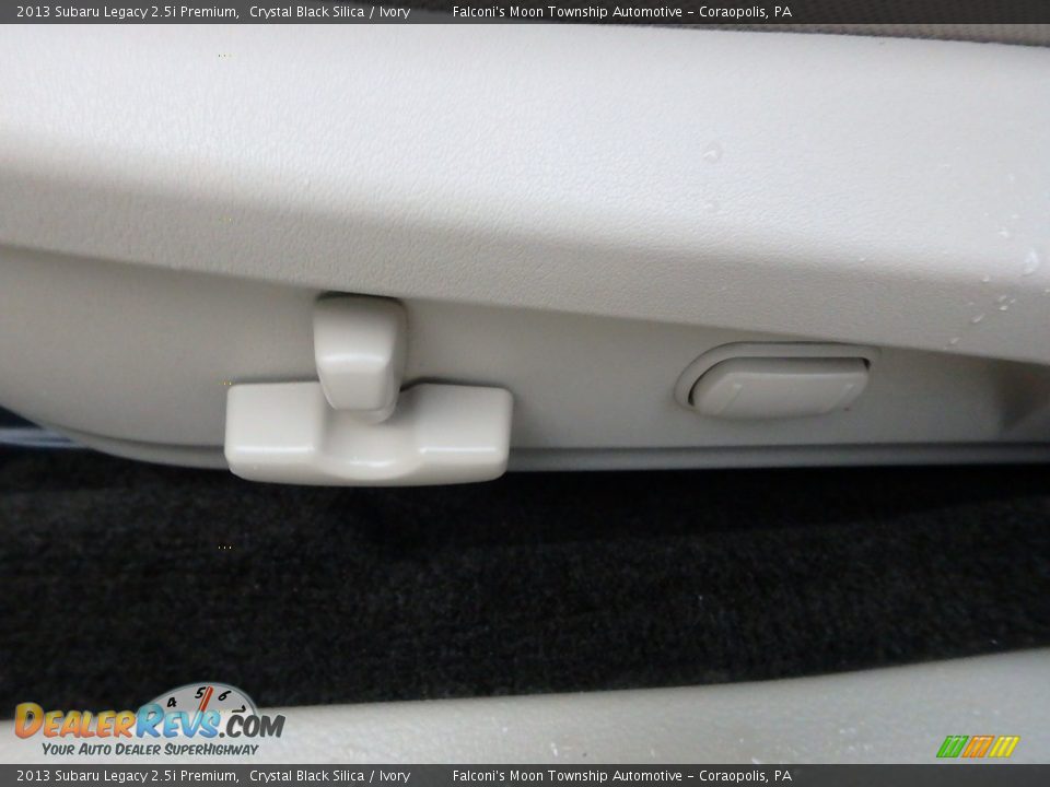 2013 Subaru Legacy 2.5i Premium Crystal Black Silica / Ivory Photo #20