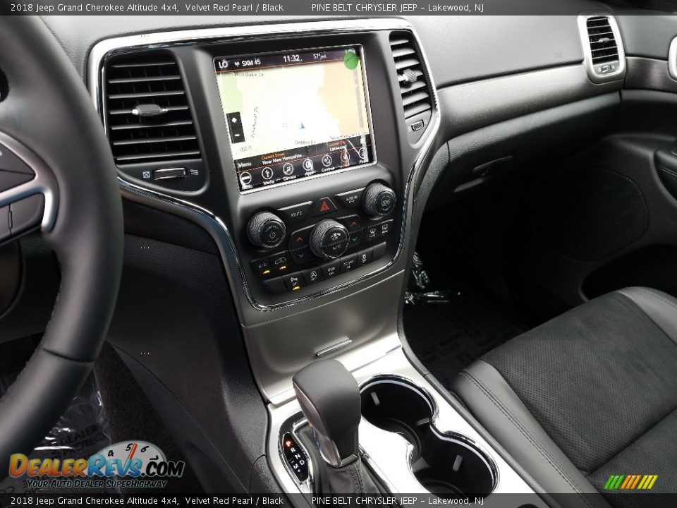 2018 Jeep Grand Cherokee Altitude 4x4 Velvet Red Pearl / Black Photo #10