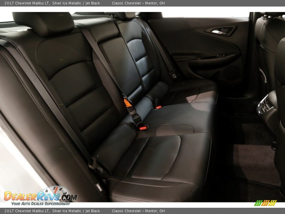 2017 Chevrolet Malibu LT Silver Ice Metallic / Jet Black Photo #15
