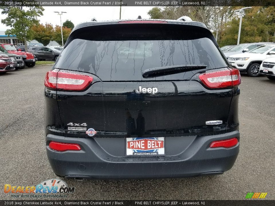 2018 Jeep Cherokee Latitude 4x4 Diamond Black Crystal Pearl / Black Photo #5