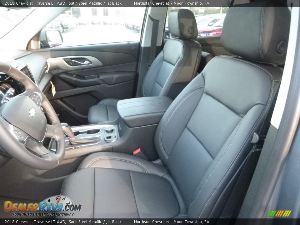 Front Seat of 2018 Chevrolet Traverse LT AWD Photo #15