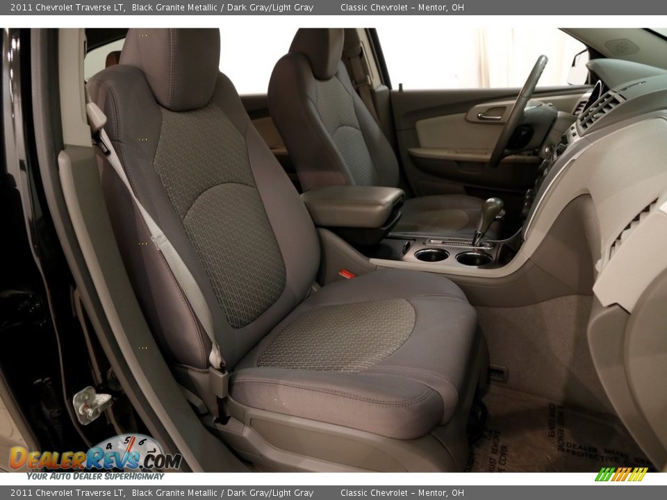 2011 Chevrolet Traverse LT Black Granite Metallic / Dark Gray/Light Gray Photo #10