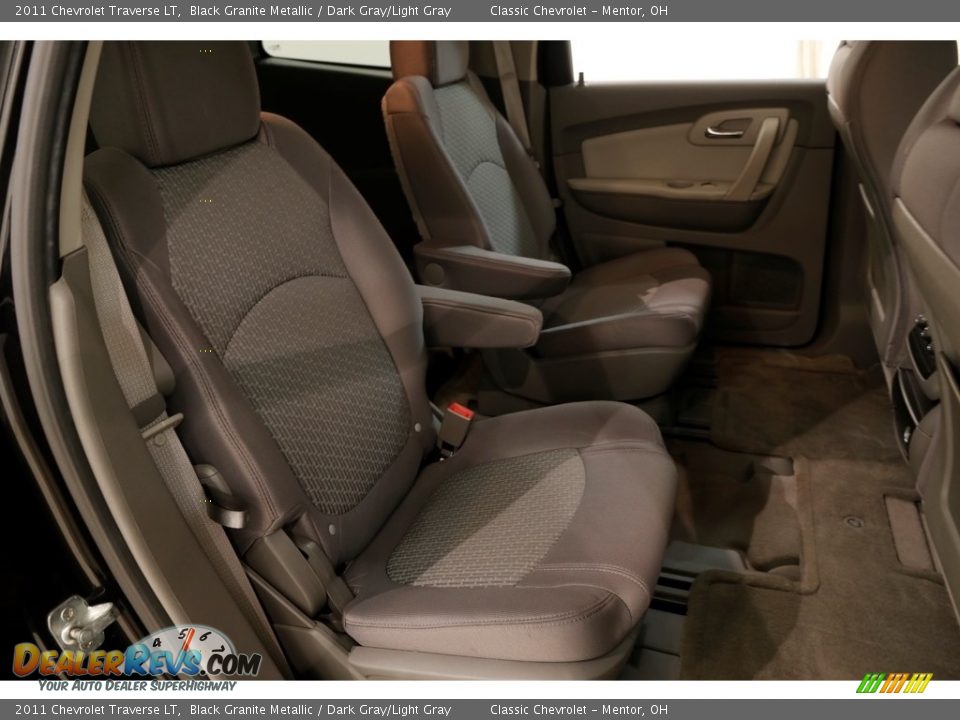 2011 Chevrolet Traverse LT Black Granite Metallic / Dark Gray/Light Gray Photo #11
