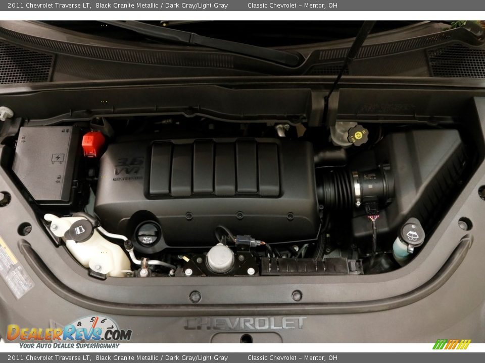 2011 Chevrolet Traverse LT Black Granite Metallic / Dark Gray/Light Gray Photo #15