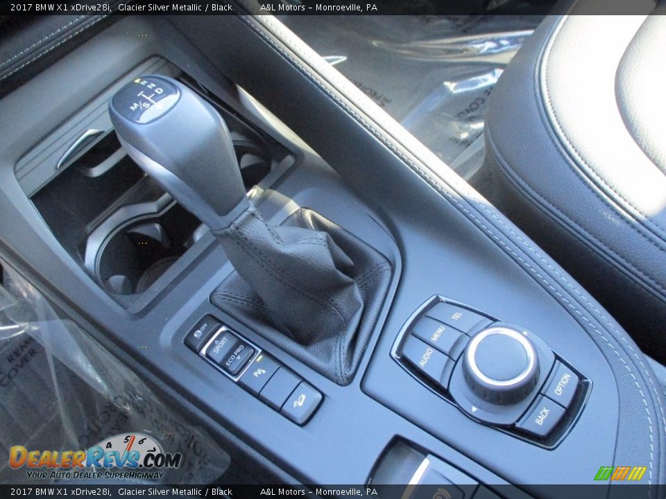 2017 BMW X1 xDrive28i Glacier Silver Metallic / Black Photo #15
