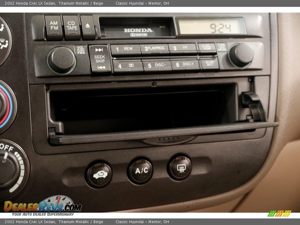 2002 Honda Civic LX Sedan Titanium Metallic / Beige Photo #9