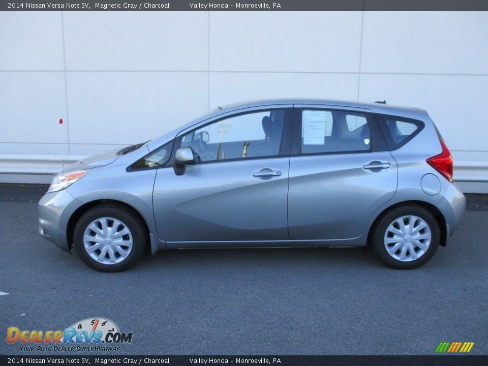 2014 Nissan Versa Note SV Magnetic Gray / Charcoal Photo #2