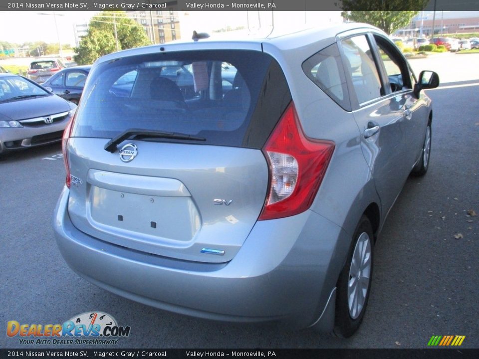 2014 Nissan Versa Note SV Magnetic Gray / Charcoal Photo #5