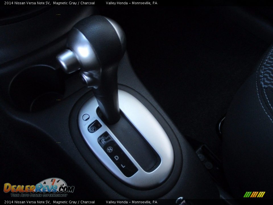 2014 Nissan Versa Note SV Magnetic Gray / Charcoal Photo #15