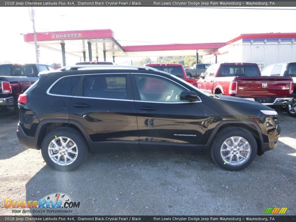 2018 Jeep Cherokee Latitude Plus 4x4 Diamond Black Crystal Pearl / Black Photo #5
