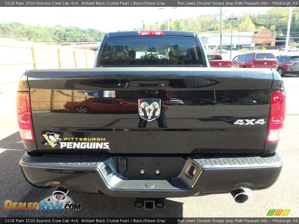 2018 Ram 1500 Express Crew Cab 4x4 Brilliant Black Crystal Pearl / Black/Diesel Gray Photo #4