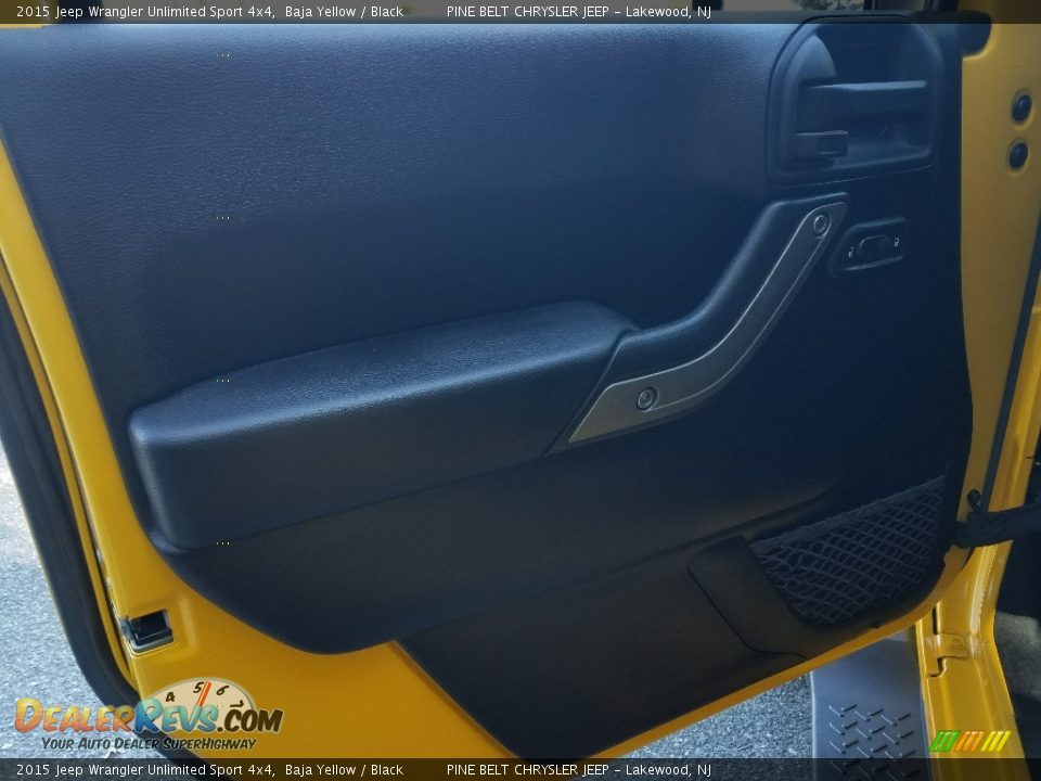 2015 Jeep Wrangler Unlimited Sport 4x4 Baja Yellow / Black Photo #19