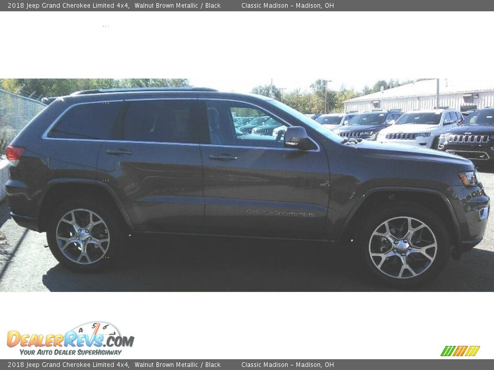 2018 Jeep Grand Cherokee Limited 4x4 Walnut Brown Metallic / Black Photo #3