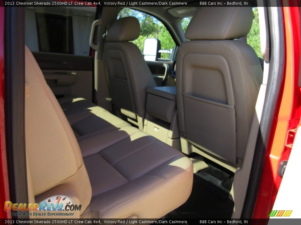 2013 Chevrolet Silverado 2500HD LT Crew Cab 4x4 Victory Red / Light Cashmere/Dark Cashmere Photo #16