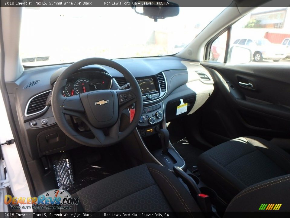 2018 Chevrolet Trax LS Summit White / Jet Black Photo #13