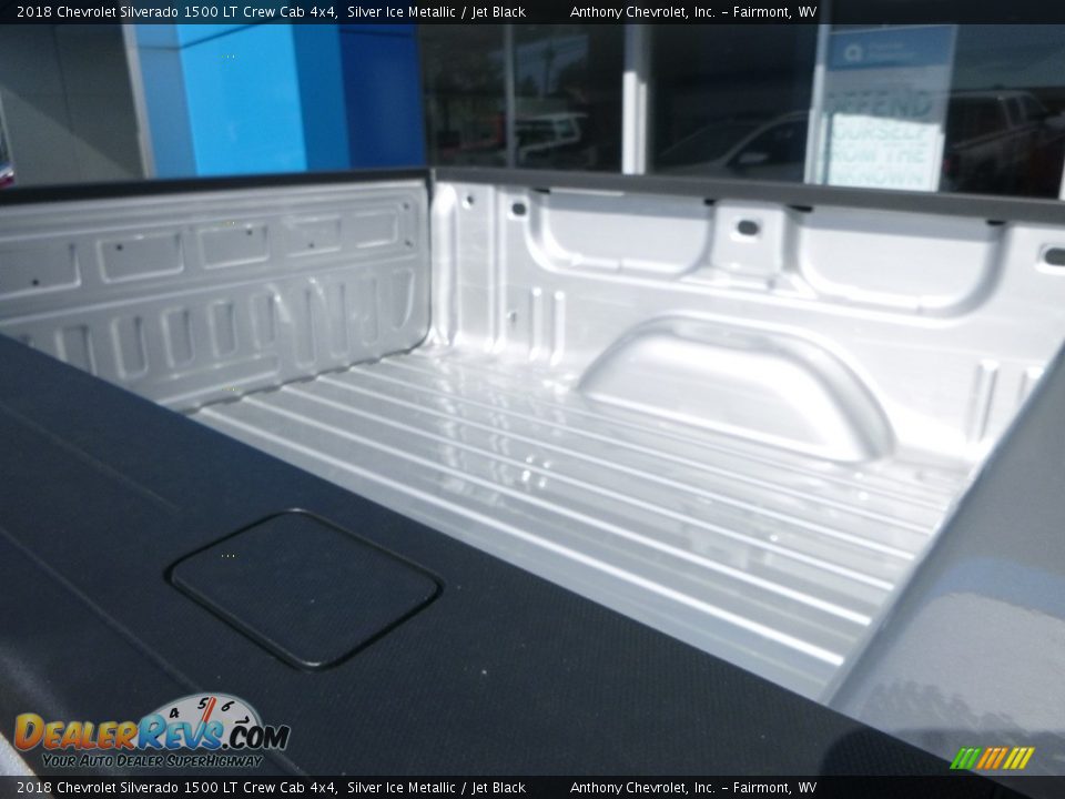 2018 Chevrolet Silverado 1500 LT Crew Cab 4x4 Silver Ice Metallic / Jet Black Photo #7