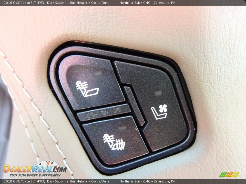 Controls of 2018 GMC Yukon SLT 4WD Photo #18