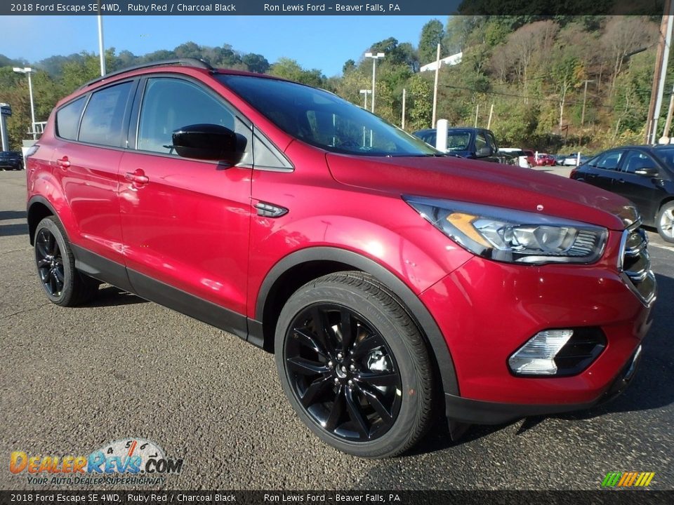 2018 Ford Escape SE 4WD Ruby Red / Charcoal Black Photo #9