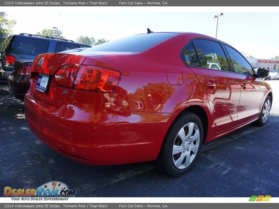 2014 Volkswagen Jetta SE Sedan Tornado Red / Titan Black Photo #3