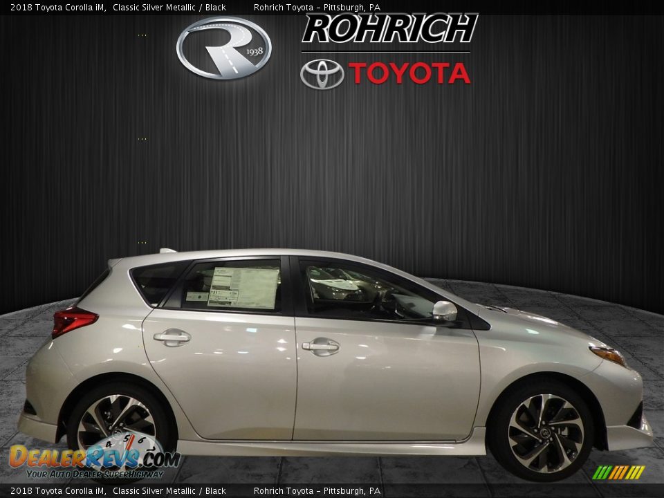 2018 Toyota Corolla iM Classic Silver Metallic / Black Photo #2