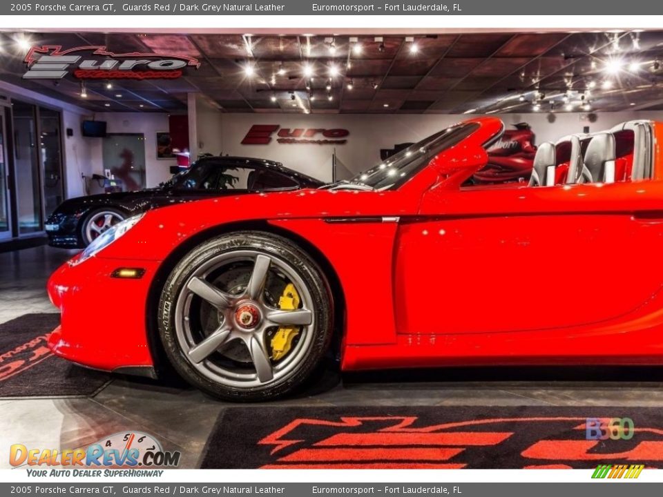 2005 Porsche Carrera GT Guards Red / Dark Grey Natural Leather Photo #22