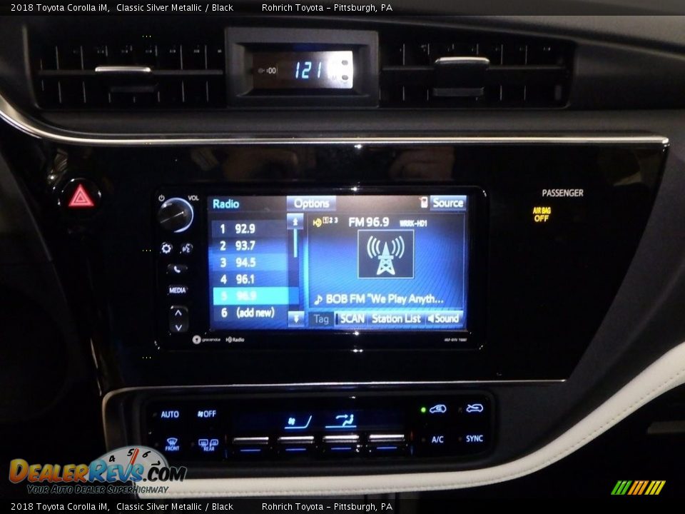 2018 Toyota Corolla iM Classic Silver Metallic / Black Photo #11