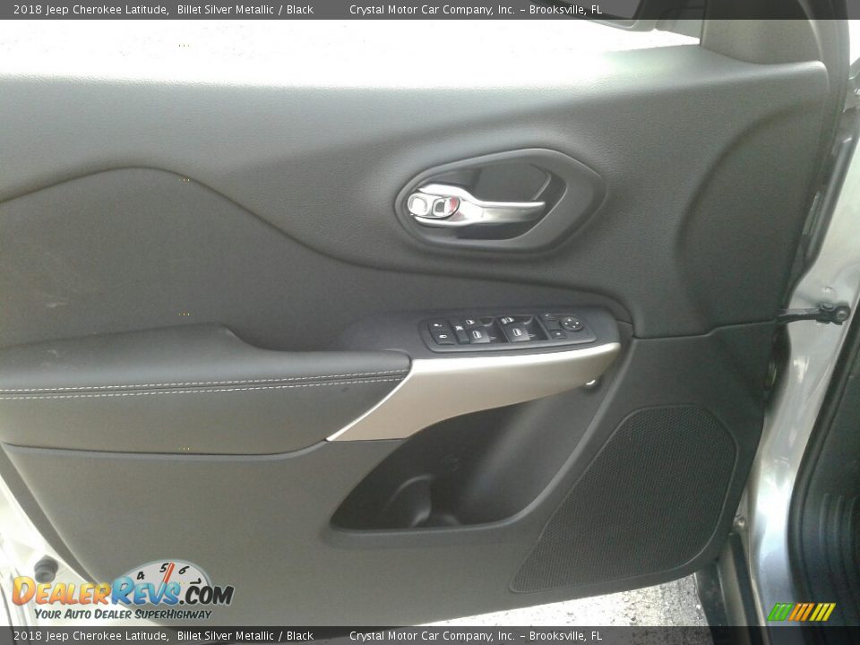 2018 Jeep Cherokee Latitude Billet Silver Metallic / Black Photo #17