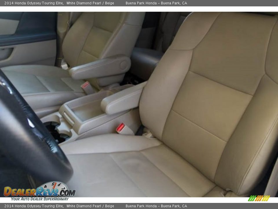 2014 Honda Odyssey Touring Elite White Diamond Pearl / Beige Photo #12
