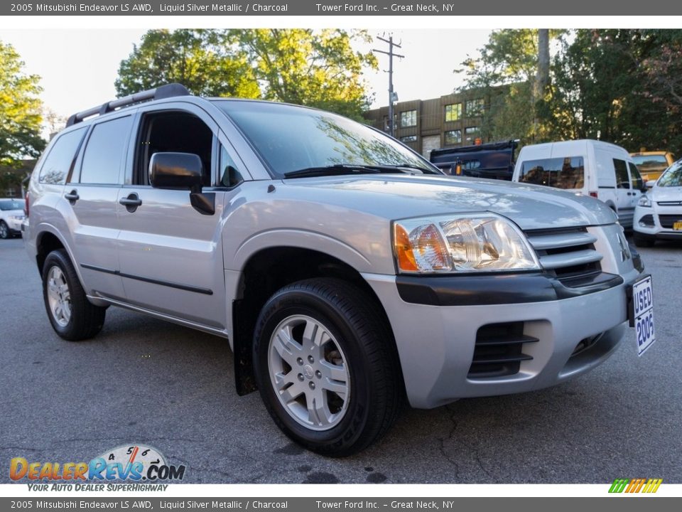 2005 Mitsubishi Endeavor LS AWD Liquid Silver Metallic / Charcoal Photo #8