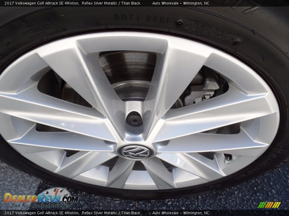 2017 Volkswagen Golf Alltrack SE 4Motion Reflex Silver Metallic / Titan Black Photo #7