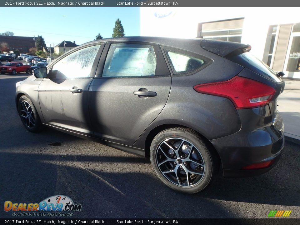 2017 Ford Focus SEL Hatch Magnetic / Charcoal Black Photo #8