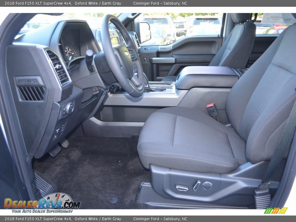 2018 Ford F150 XLT SuperCrew 4x4 Oxford White / Earth Gray Photo #8