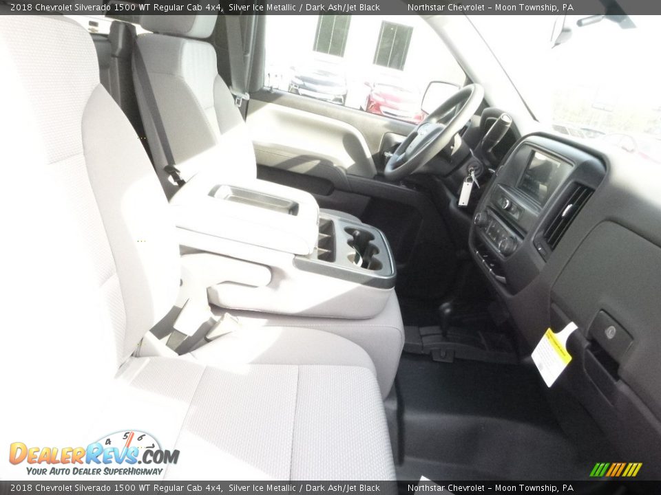 2018 Chevrolet Silverado 1500 WT Regular Cab 4x4 Silver Ice Metallic / Dark Ash/Jet Black Photo #10