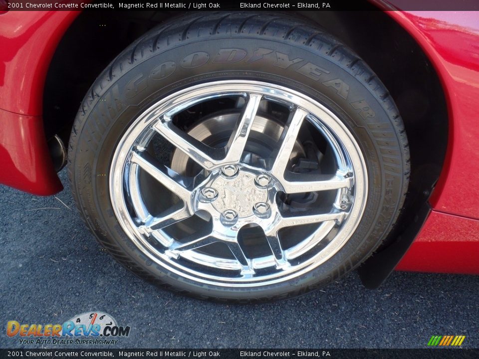 2001 Chevrolet Corvette Convertible Magnetic Red II Metallic / Light Oak Photo #14