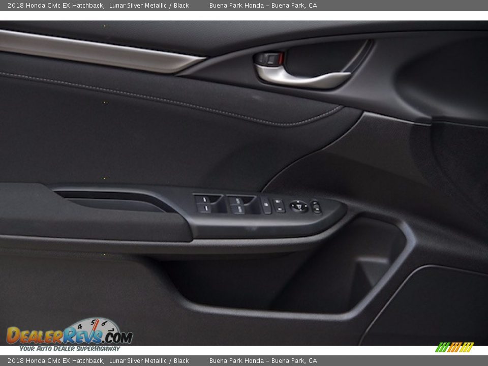 2018 Honda Civic EX Hatchback Lunar Silver Metallic / Black Photo #9