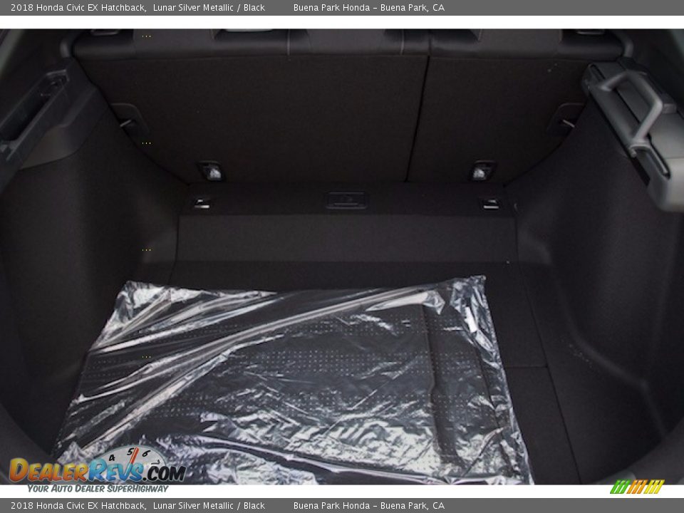 2018 Honda Civic EX Hatchback Lunar Silver Metallic / Black Photo #15