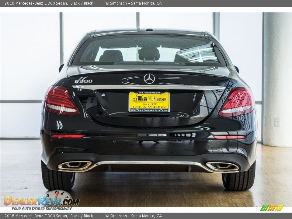 2018 Mercedes-Benz E 300 Sedan Black / Black Photo #4