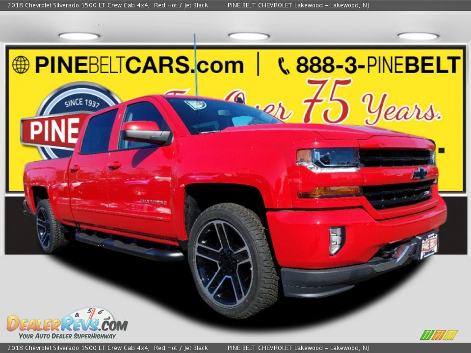2018 Chevrolet Silverado 1500 LT Crew Cab 4x4 Red Hot / Jet Black Photo #1