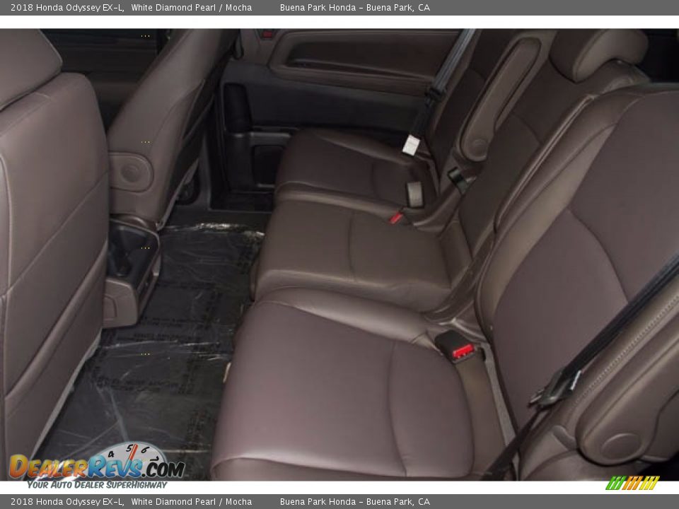 2018 Honda Odyssey EX-L White Diamond Pearl / Mocha Photo #11