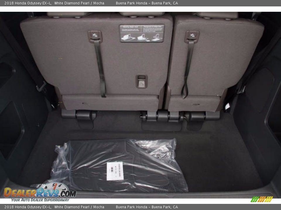 2018 Honda Odyssey EX-L White Diamond Pearl / Mocha Photo #16