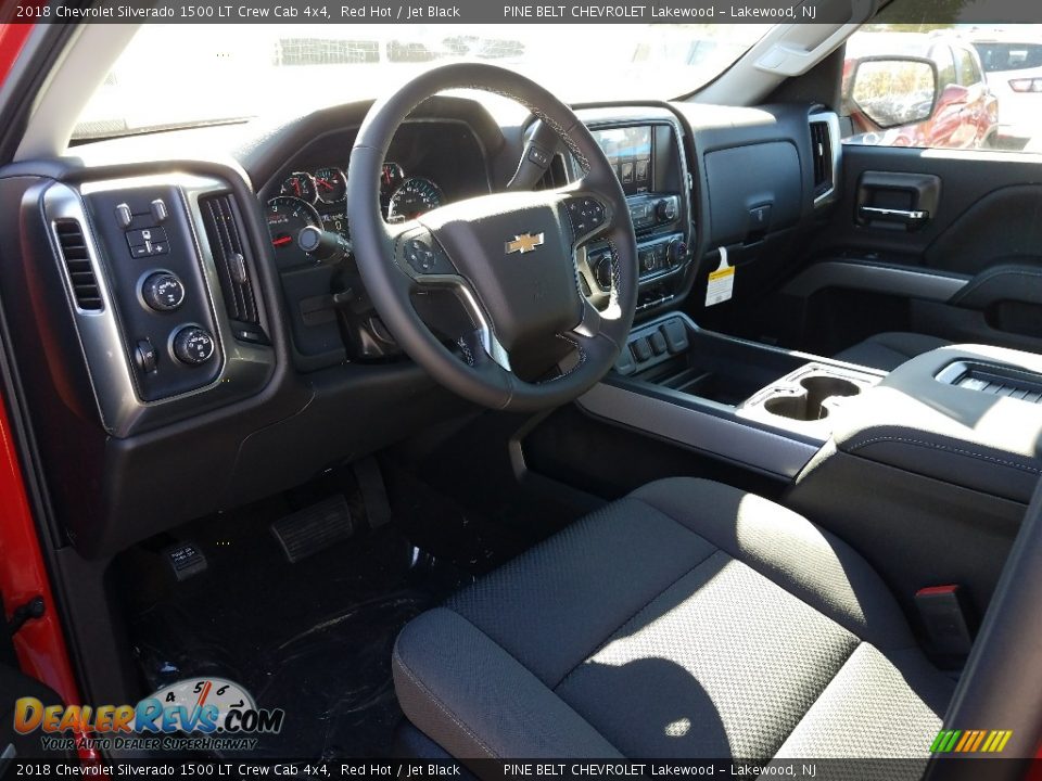 2018 Chevrolet Silverado 1500 LT Crew Cab 4x4 Red Hot / Jet Black Photo #7