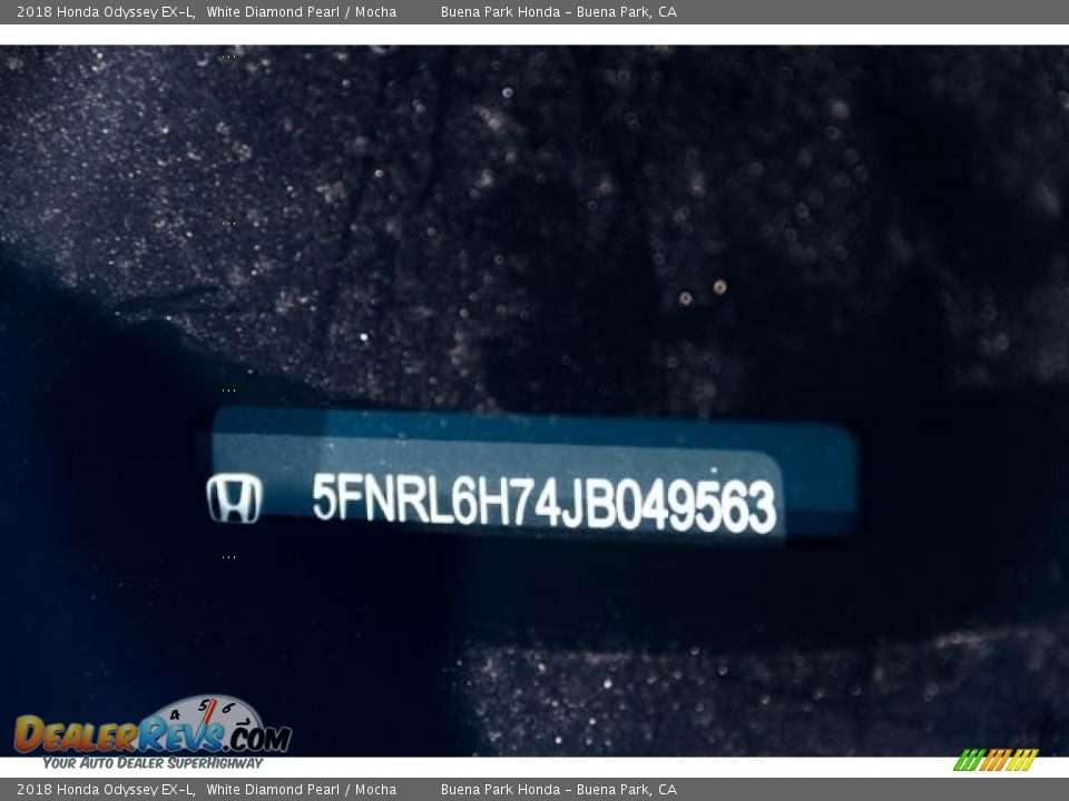 2018 Honda Odyssey EX-L White Diamond Pearl / Mocha Photo #21