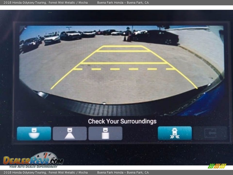 2018 Honda Odyssey Touring Forest Mist Metallic / Mocha Photo #5