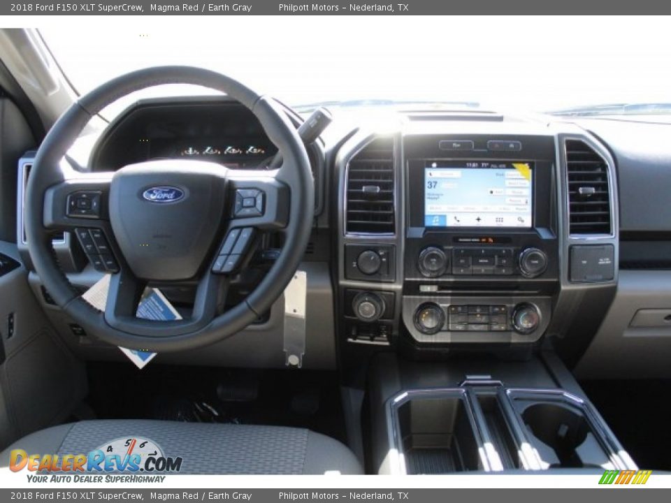 2018 Ford F150 XLT SuperCrew Magma Red / Earth Gray Photo #21