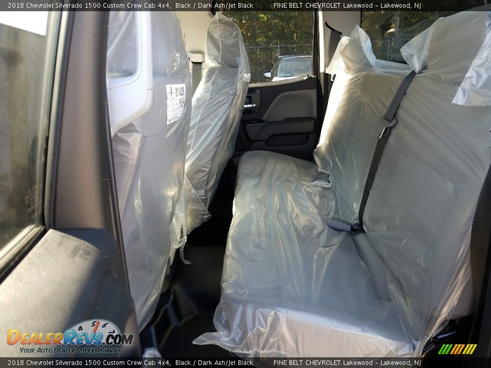 2018 Chevrolet Silverado 1500 Custom Crew Cab 4x4 Black / Dark Ash/Jet Black Photo #6
